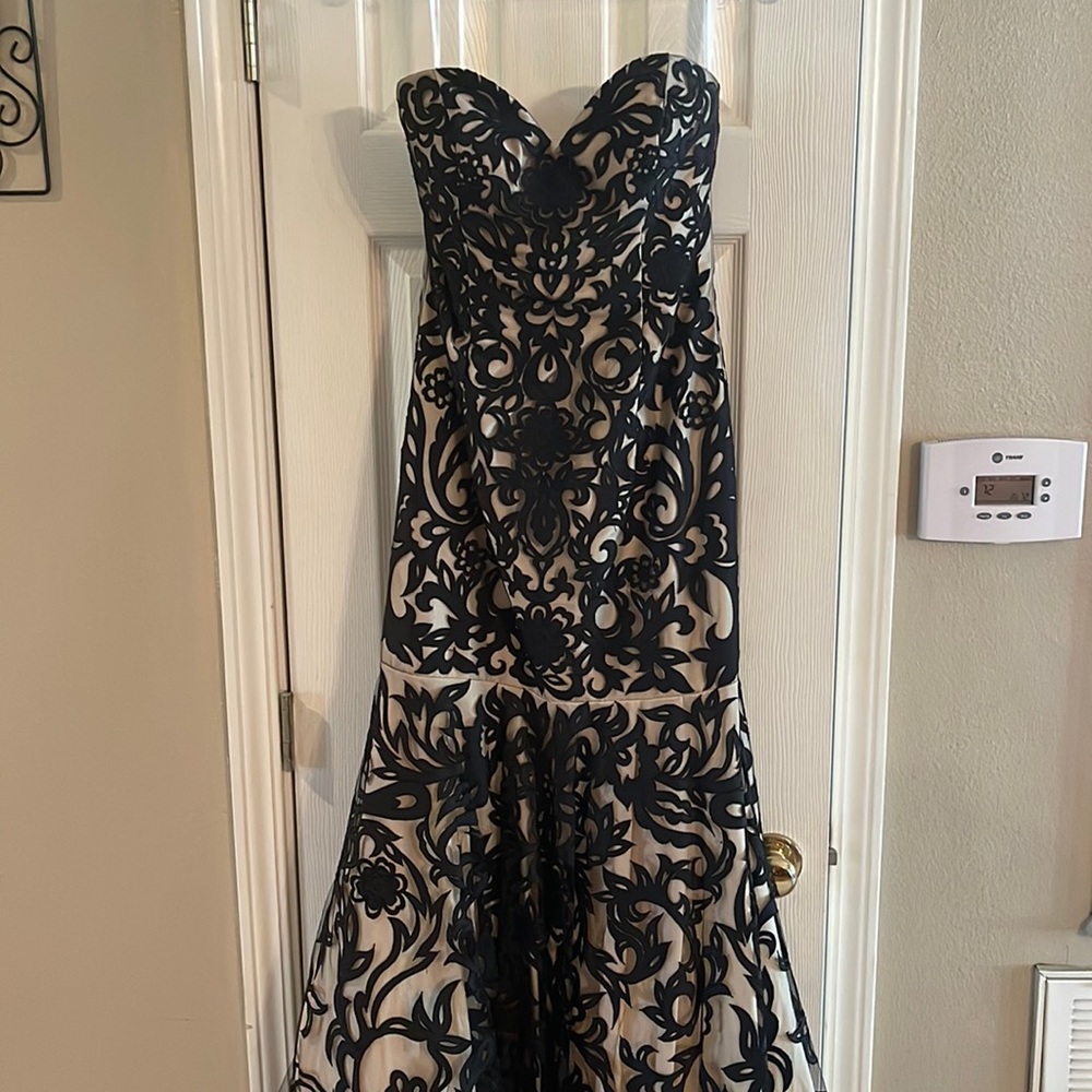 Black Lace Formal Dress